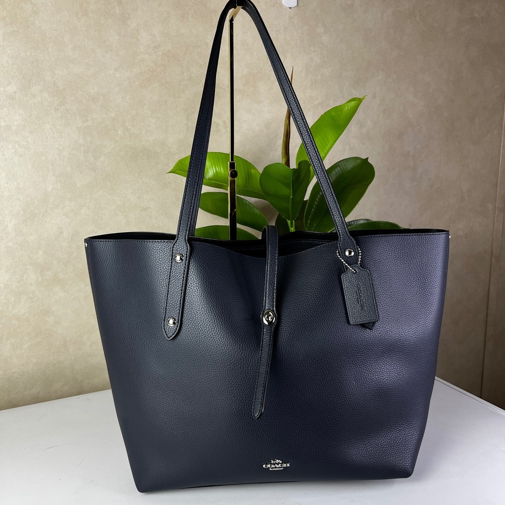 ♡ Coach Navy Pebbled Leather Tote 58849 ♡